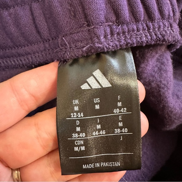 Adidas Women's Essentials 3-Stripes Straight Leg Sweatpants Medium Purple - Picture 3 of 9